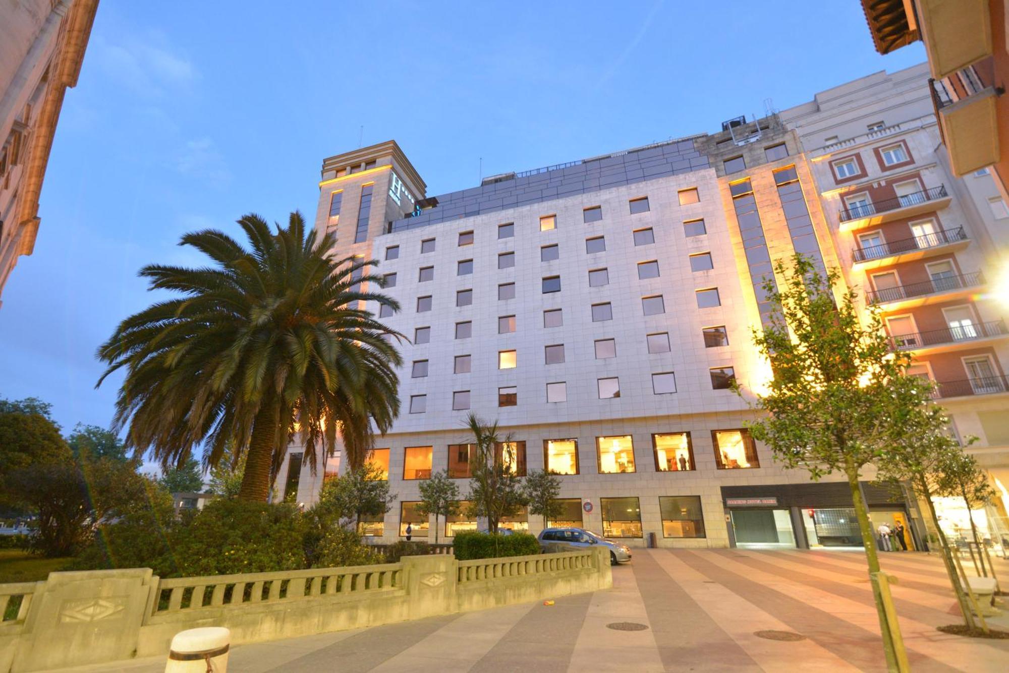 El Apartamento De San Pelayo Con Garaje By Just Room Santander Buitenkant foto